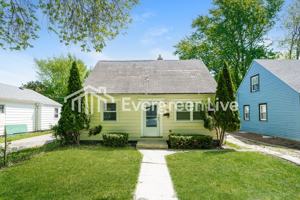 featured image of 4608 N 44th St