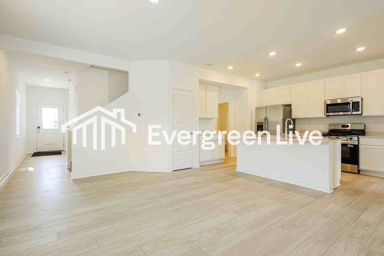 8816 Willis Way - Photo 5 of 18