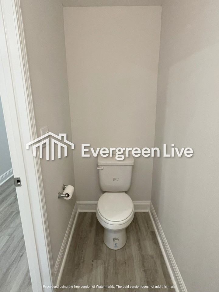 9828 Mcluvin Rd - Photo 6 of 31
