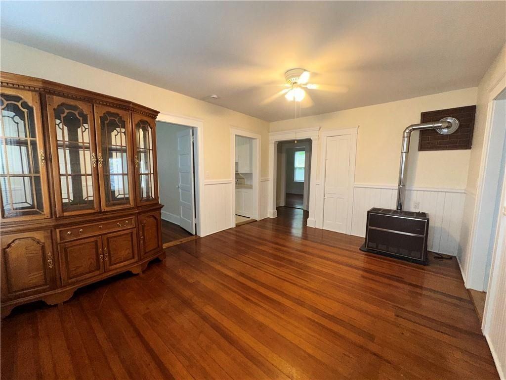 14 Courtland St ##2 - Photo 2 of 16