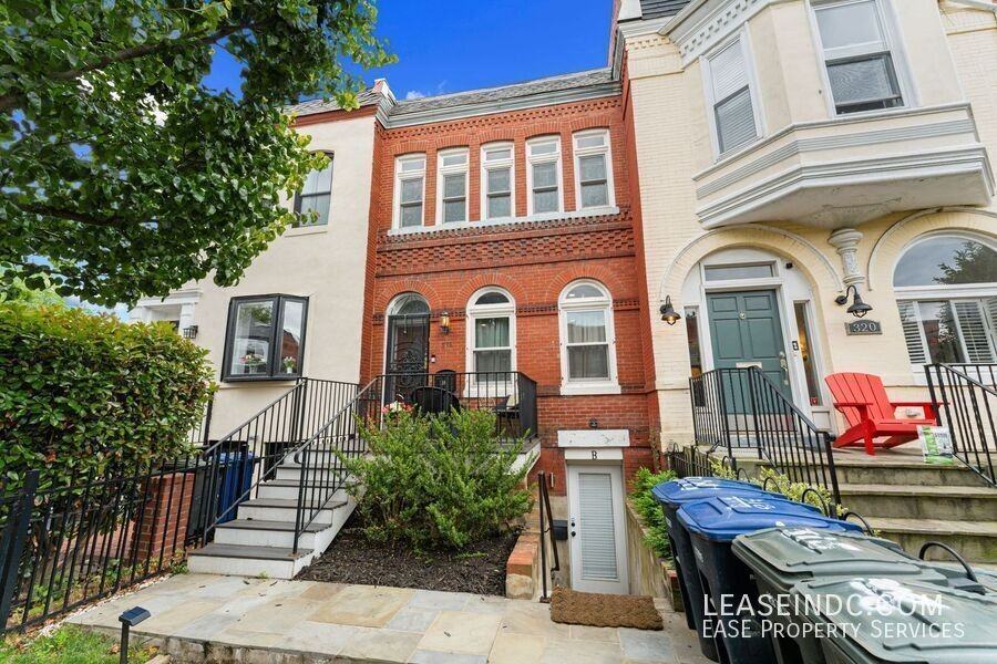 318 U St Nw - Photo 2 of 32