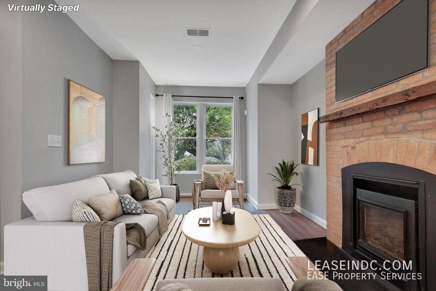1241 I St Ne - Photo 5 of 33