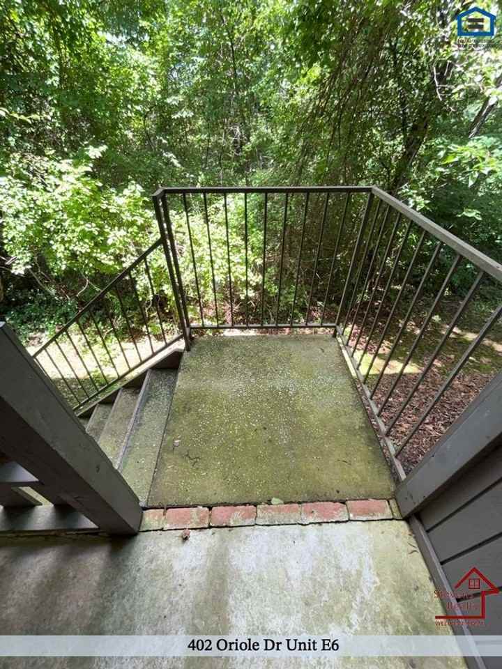 402 Oriole Dr #E6 - Photo 7 of 20