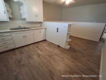 310 Sw 42nd Ave #B - Photo 1 of 1