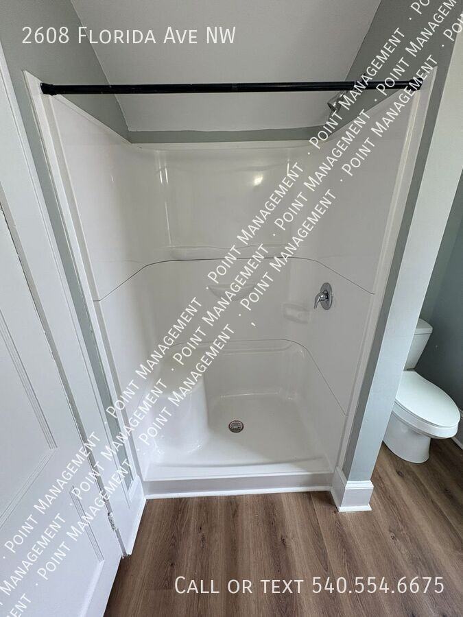 2608 Florida Ave Nw - Photo 5 of 15