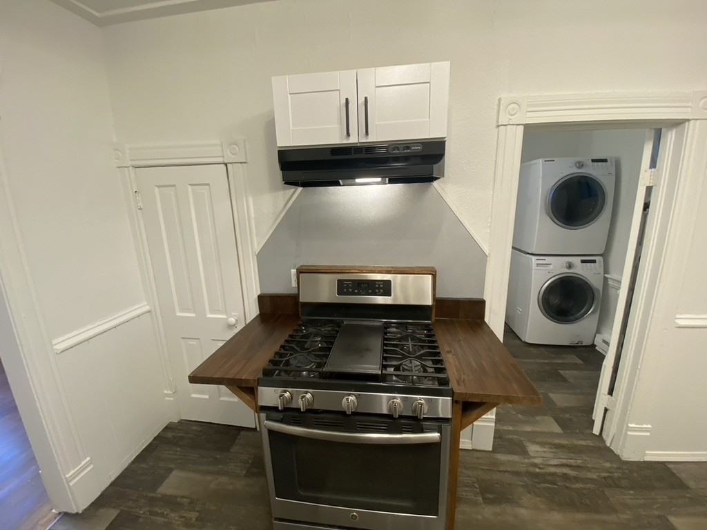 811 Woody St - Photo 5 of 10