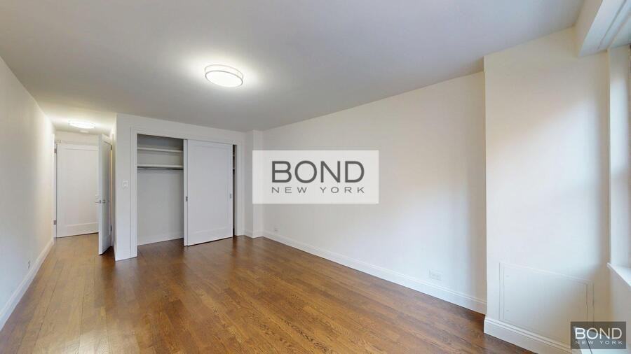 145 E 16th St #D - Photo 5 of 13