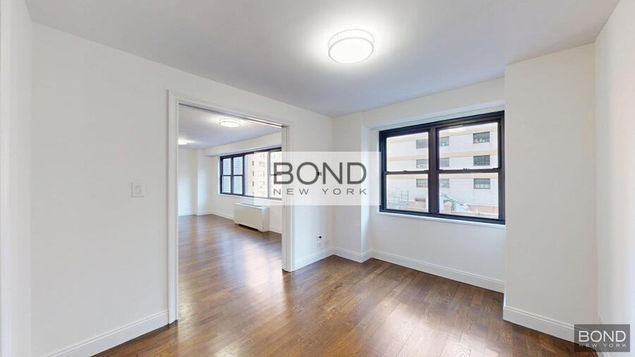 145 E 16th St #D - Photo 7 of 13