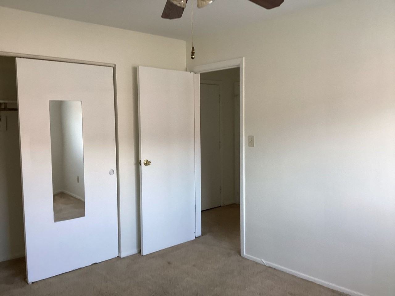 Euclid Terrace Apartments - Photo 4 of 11