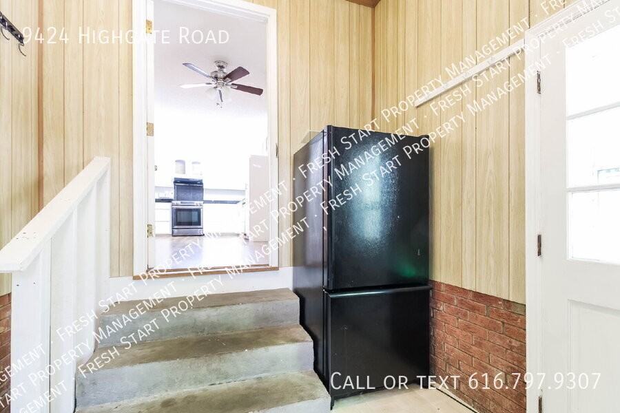 9424 Highgate Rd - Photo 7 of 25
