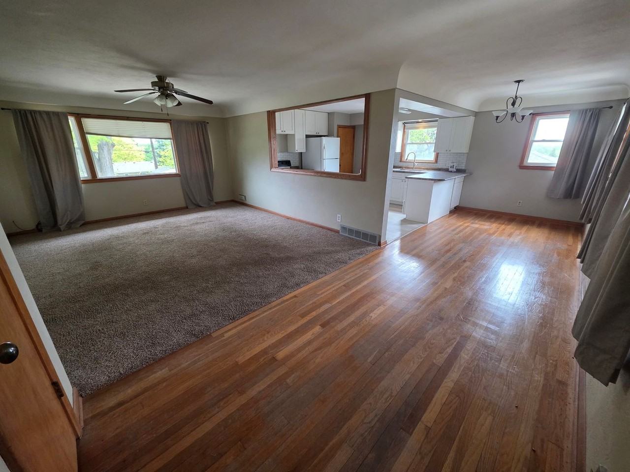906 Elm Ave - Photo 4 of 10