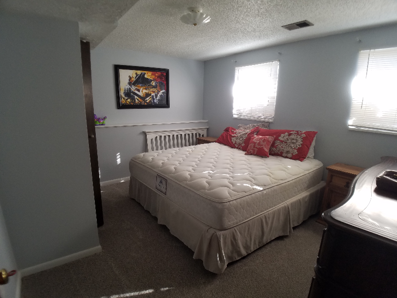 8729 W 75th Pl - Photo 6 of 9