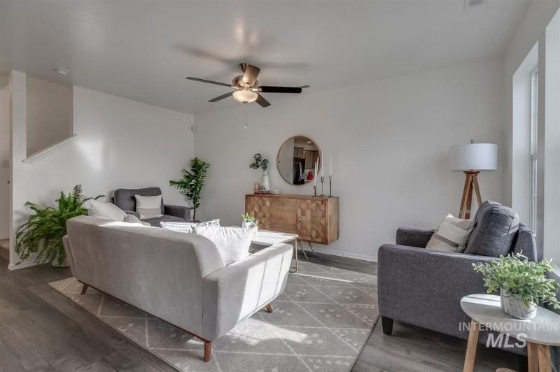 10639 Swift Springs St - Photo 7 of 14