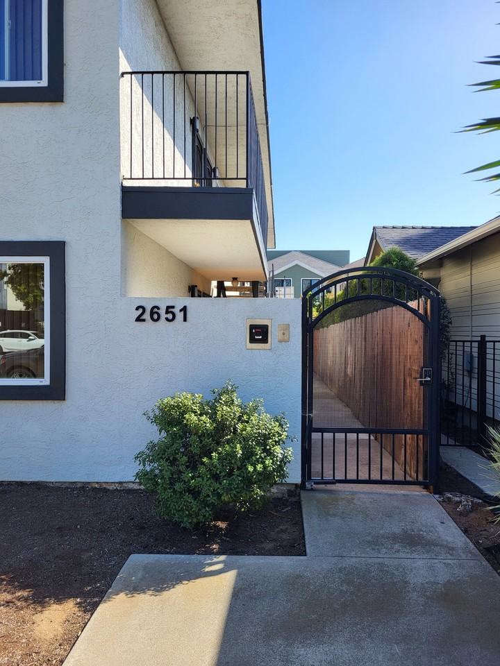2651 A St - Photo 2 of 19