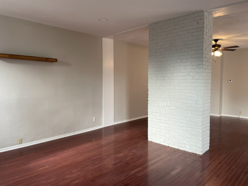 494 Reinhard Ave - Photo 5 of 26