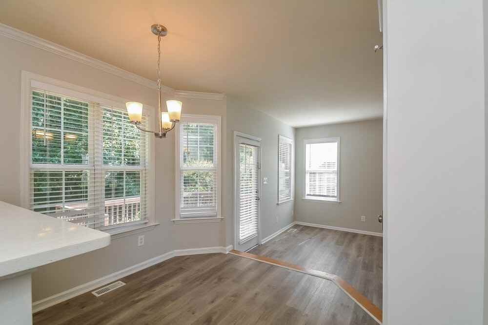 118 Ashton Ct - Photo 7 of 17