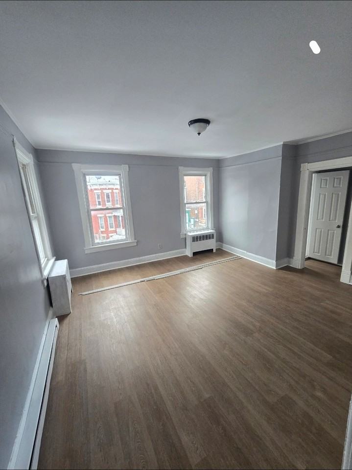 Henry Ave #2 - Photo 2 of 7