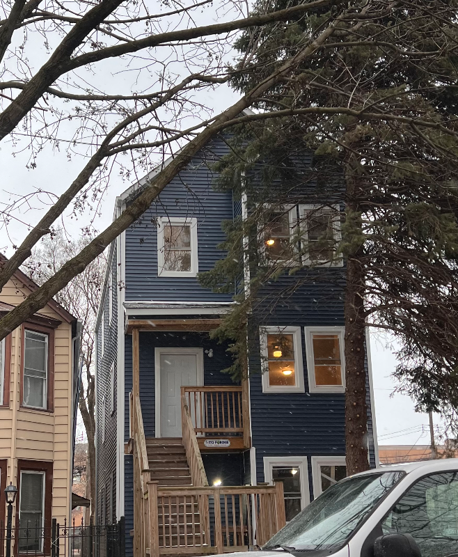 8317 S Buffalo Ave - Photo 2 of 8