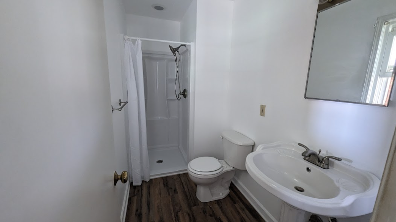 352 Newnam Rd - Photo 3 of 14
