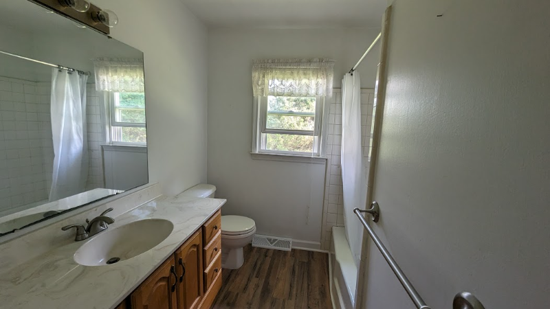 352 Newnam Rd - Photo 6 of 14