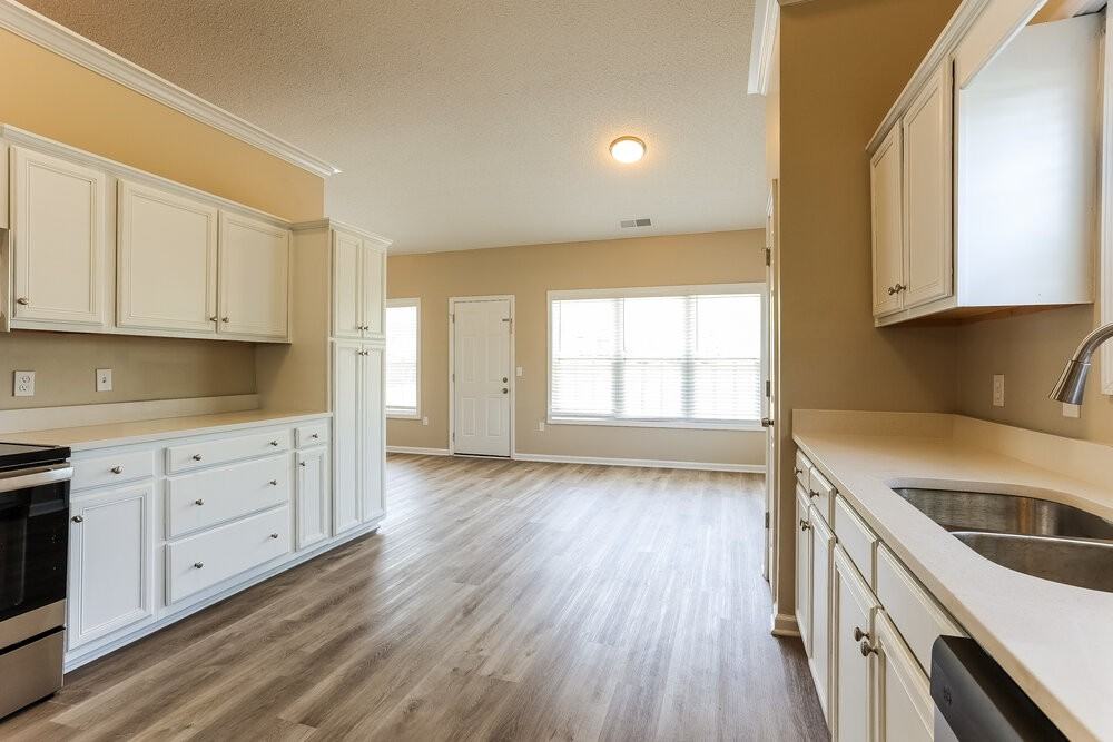 203 Olde Lexington Pass - Photo 7 of 17