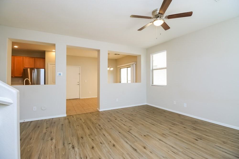 3884 E Santa Fe Ln - Photo 5 of 18