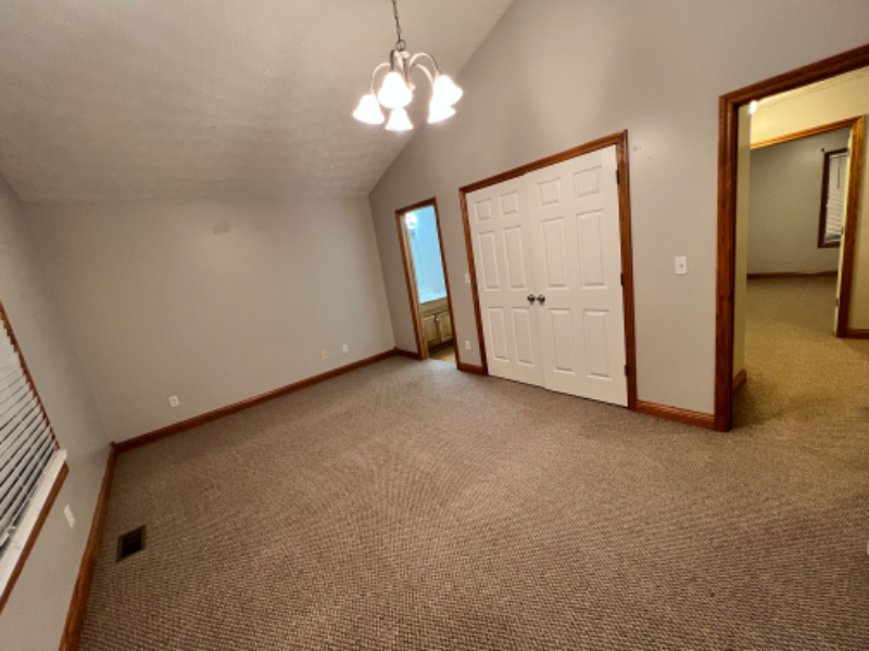 9 Seneca Rd - Photo 2 of 6