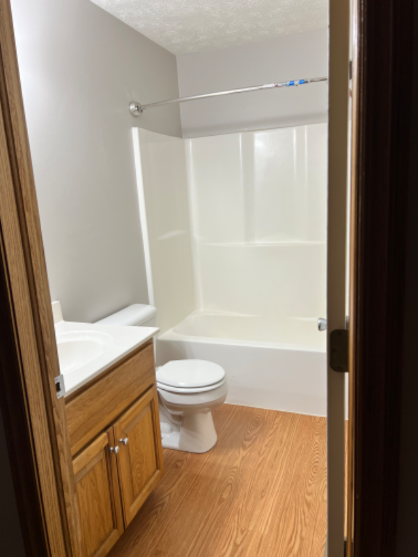 9 Seneca Rd - Photo 3 of 6