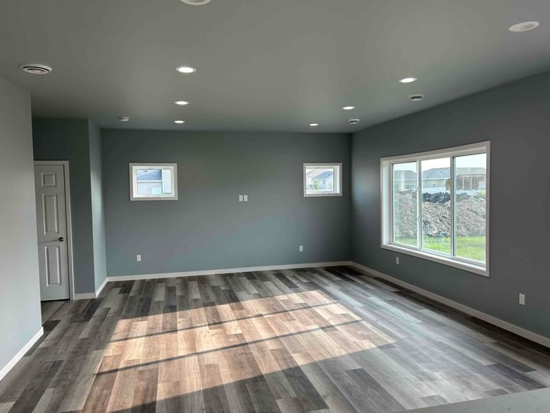 3433 18th St S - Photo 2 of 15