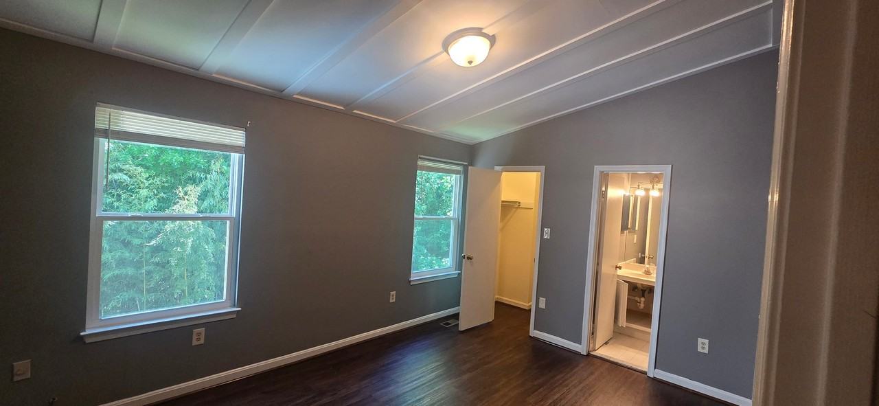 14630 London Ln - Photo 5 of 12
