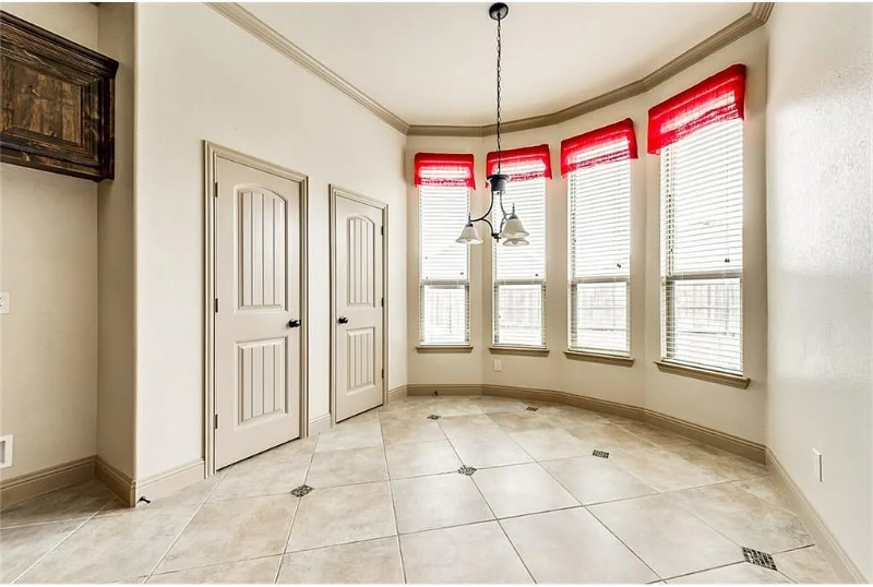 686 Cannon Dr - Photo 6 of 23