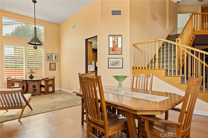 26555 Poppy Ct - Photo 7 of 14