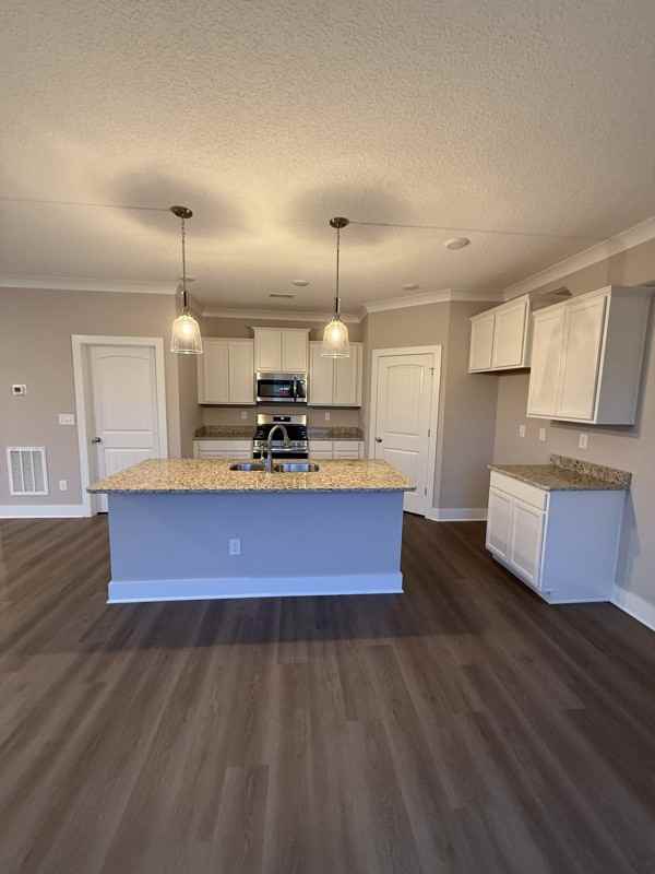 2727 Farmhouse Dr - Photo 3 of 24