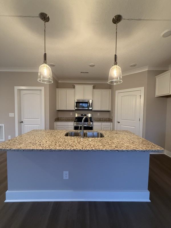 2727 Farmhouse Dr - Photo 6 of 24