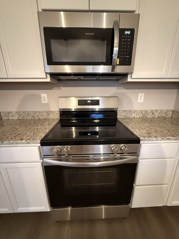 2727 Farmhouse Dr - Photo 7 of 24