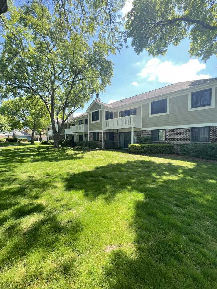 1106 WILDBERRY #B1 - Photo 2 of 13