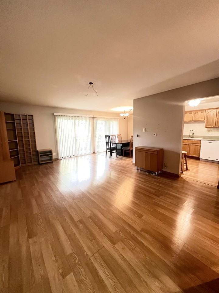 1106 WILDBERRY #B1 - Photo 3 of 13