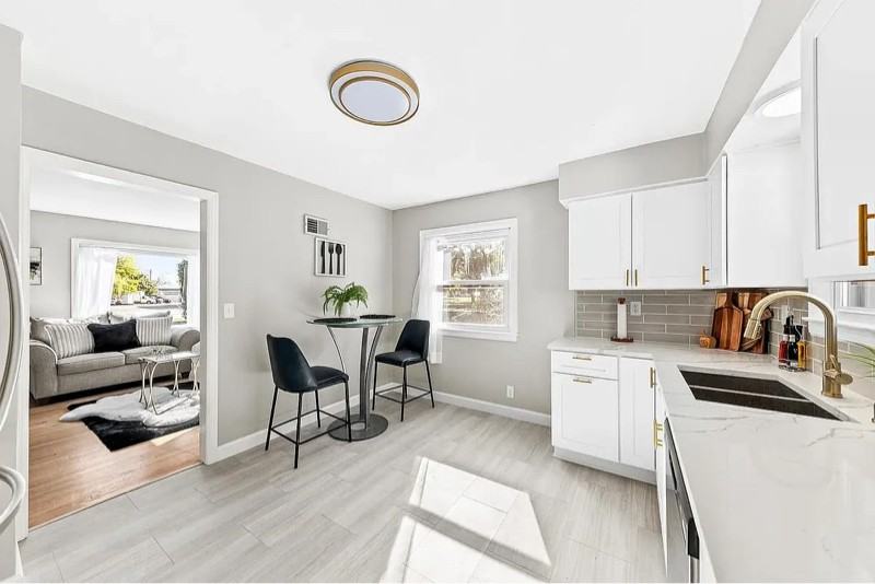 4075 N 127th St - Photo 2 of 15