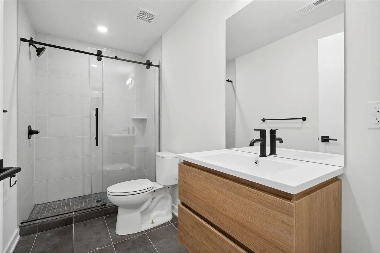500 N 13th St #A10 - Photo 5 of 10