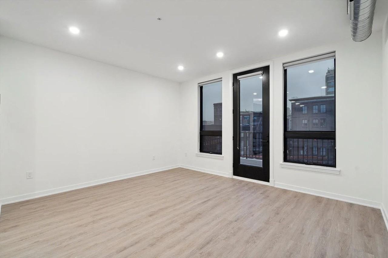 500 N 13th St #A10 - Photo 7 of 10