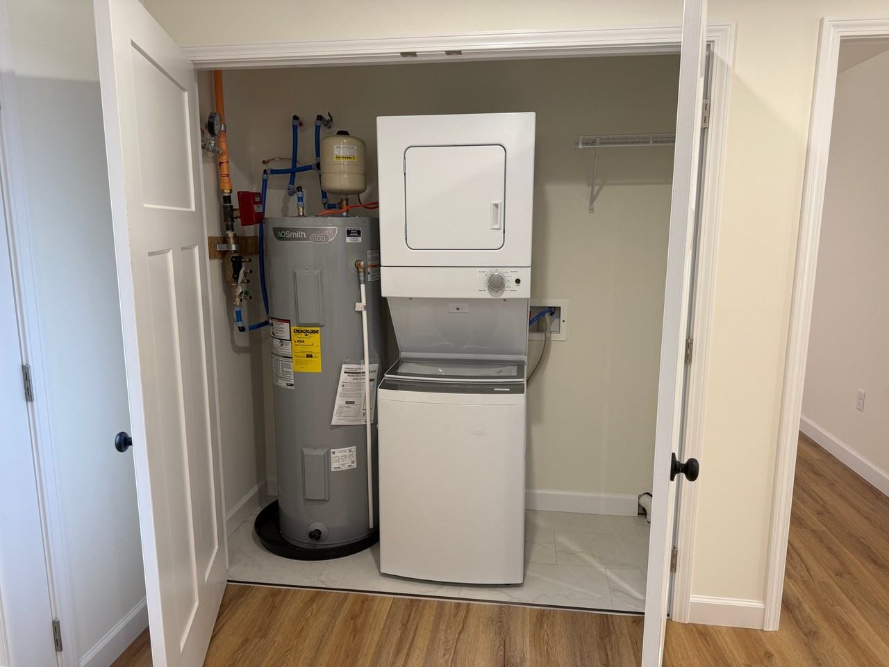 570 Pippin Rd #B - Photo 6 of 19