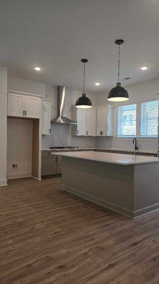 787 Auguste Ave - Photo 2 of 9