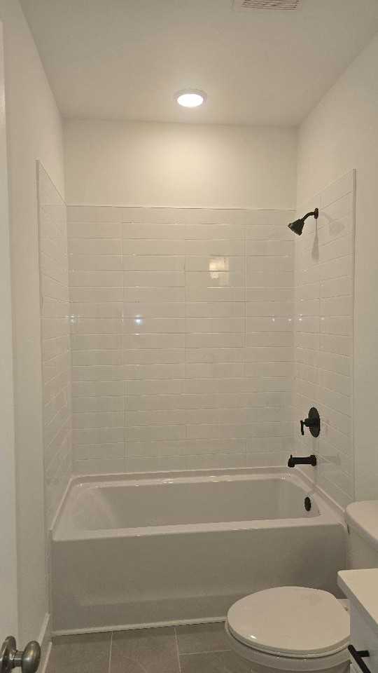 787 Auguste Ave - Photo 4 of 9