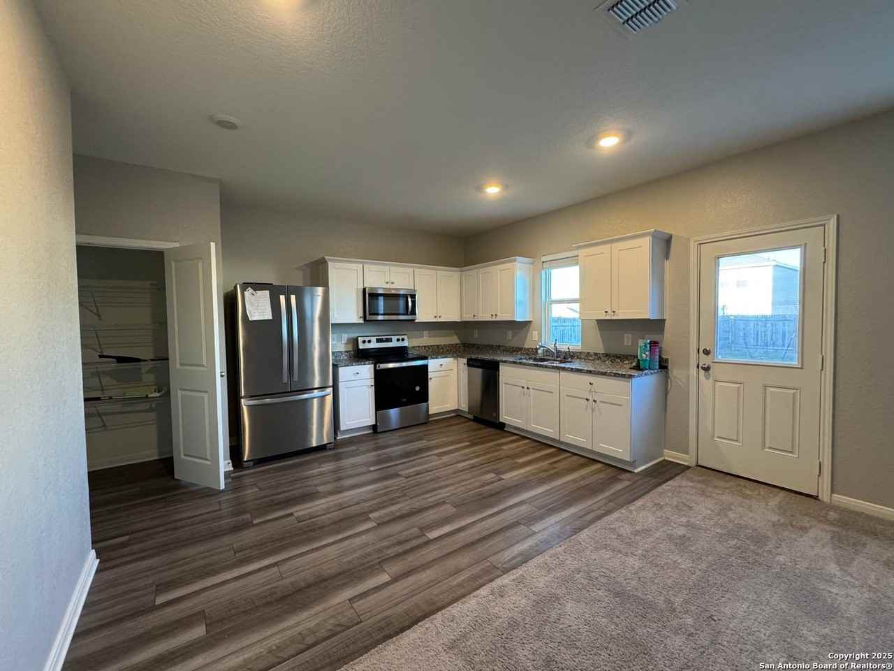 14685 Maple Ter - Photo 7 of 8
