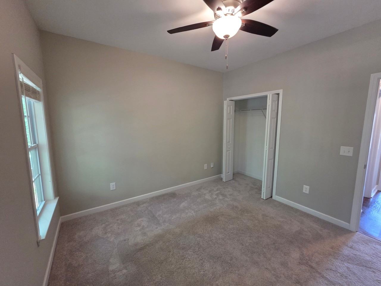 2230 Evergreen Dr - Photo 5 of 20
