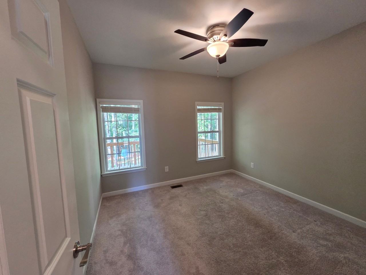 2230 Evergreen Dr - Photo 6 of 20