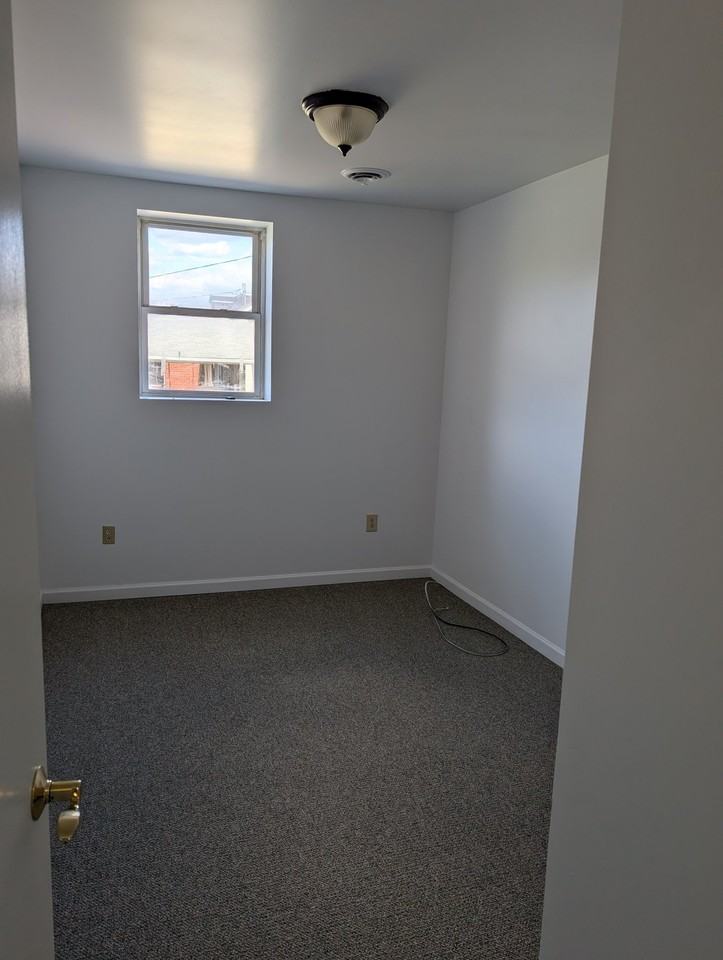 1136 Allegheny St #1 - Photo 5 of 14