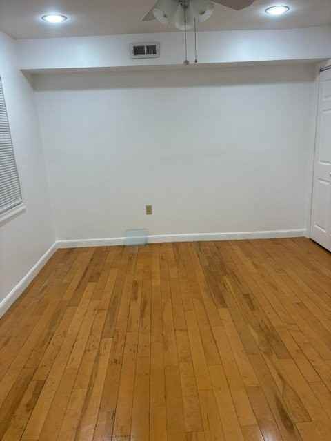 19 Galveston Pl Sw #202 - Photo 2 of 6