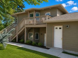 featured image of 1319 Walnut St