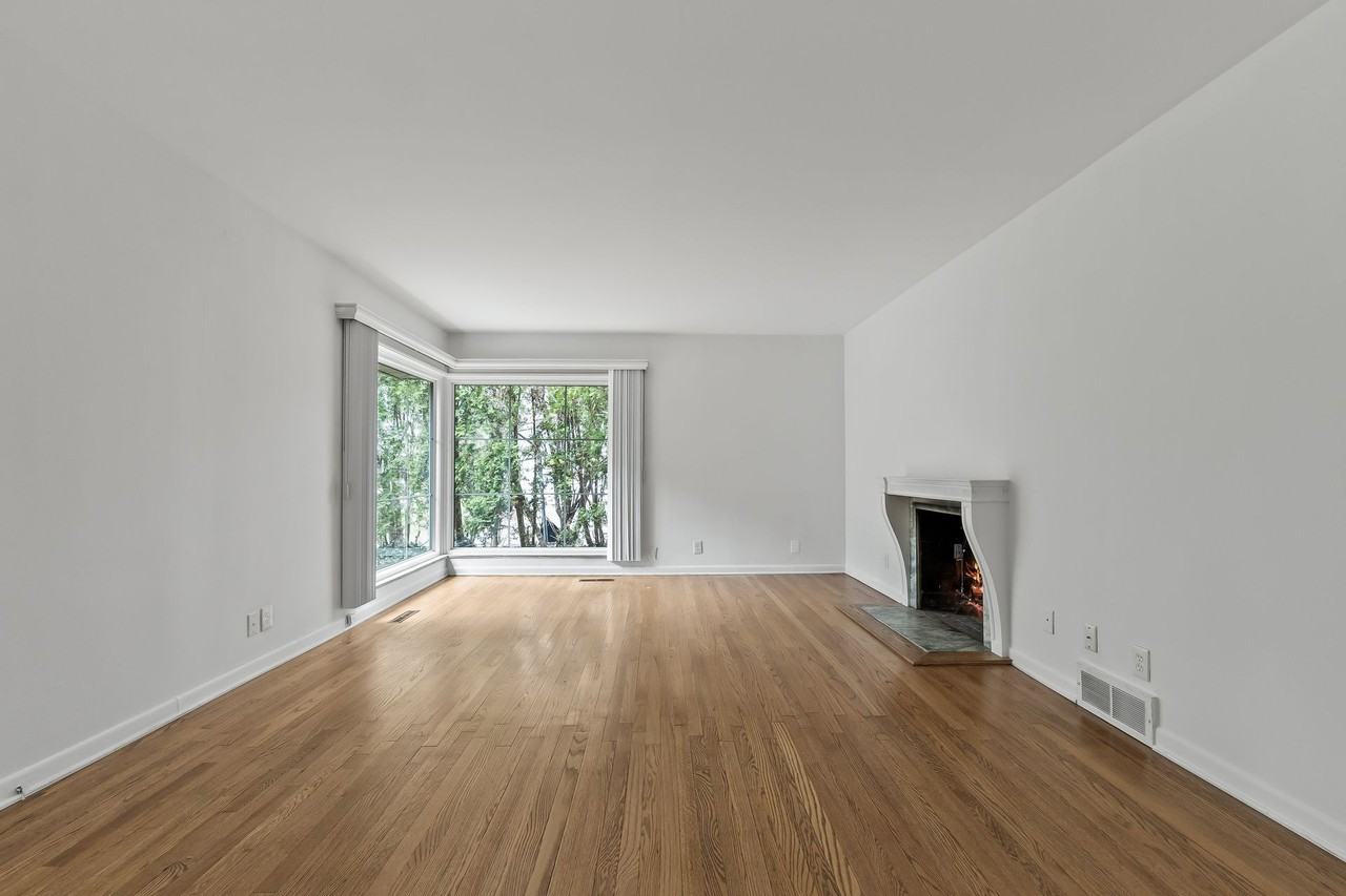 Putney Townhomes - Photo 4 of 23